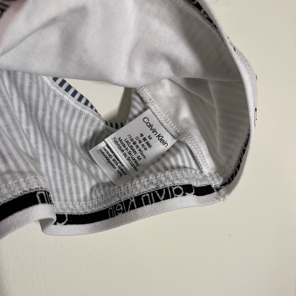 Calvin Klein Bralette - Picture 3 of 3
